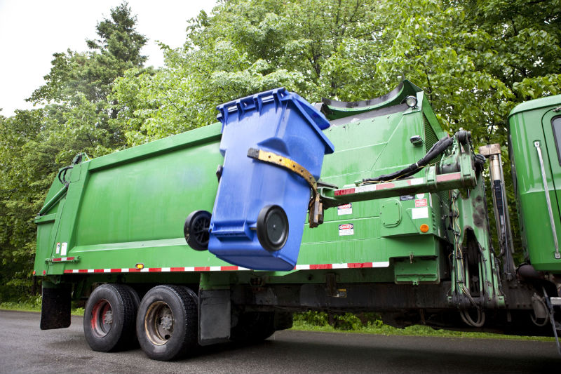 Get To Know the Right Time to Hire a Waste Removal Company in Waterloo IA